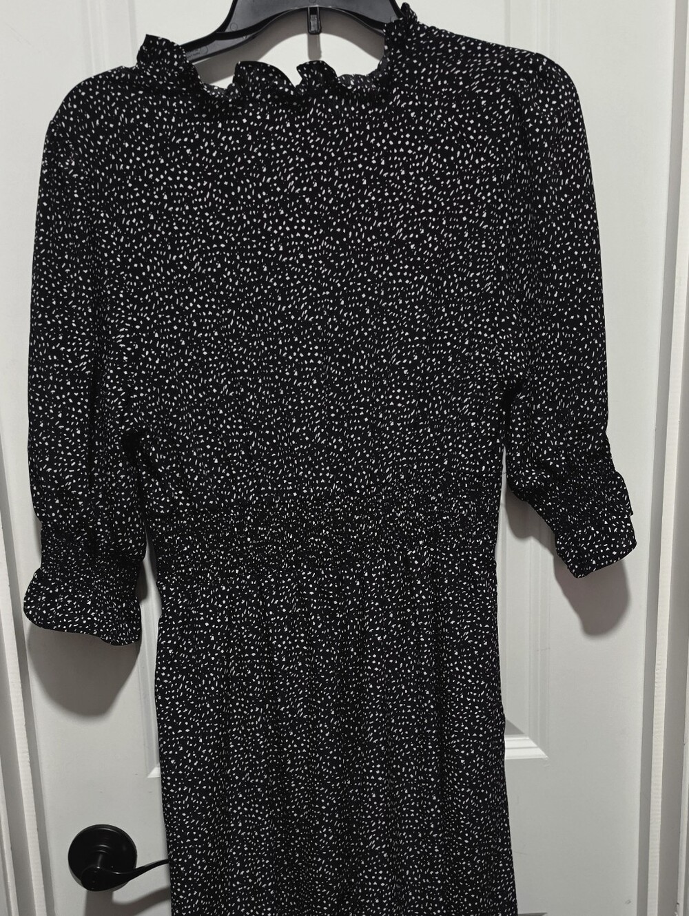MELLODAY Black Dot-Print V-Neck Maxi Dress - Picture 6 of 6